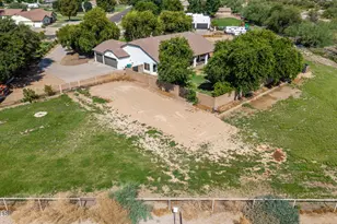 38816 N Kennedy Dr, San Tan Valley, AZ 85140 - Photo 11