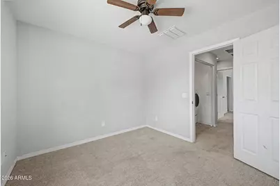 423 W Alicia Drive, Phoenix, AZ 85041 - Photo 17