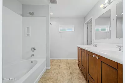 423 W Alicia Drive, Phoenix, AZ 85041 - Photo 3
