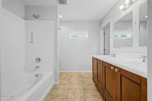 423 W Alicia Dr, Phoenix, AZ 85041 - Photo 3