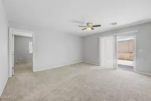 423 W Alicia Dr, Phoenix, AZ 85041 - Photo 7