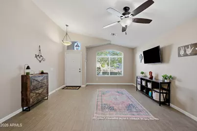 2928 E Shady Spring Trail, Phoenix, AZ 85024 - Photo 15