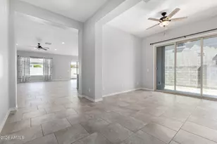 18926 W Solano Dr, Litchfield Park, AZ 85340 - Photo 7