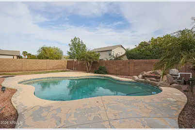 16205 W Gibson Lane, Goodyear, AZ 85338 - Photo 47