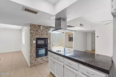 3109 W Loma Lane, Phoenix, AZ 85051 - Photo 1
