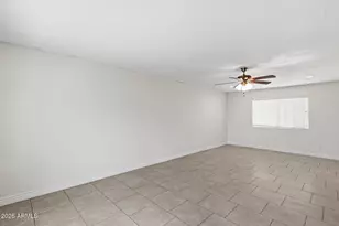 3109 W Loma Ln, Phoenix, AZ 85051 - Photo 3