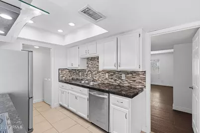 3109 W Loma Lane, Phoenix, AZ 85051 - Photo 9