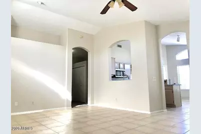 7427 W Crest Lane, Glendale, AZ 85310 - Photo 5