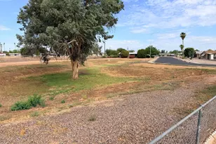 358 S Alvaro Cir, Mesa, AZ 85206 - Photo 25