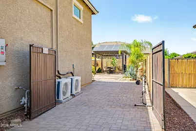17330 W Oberlin Way, Surprise, AZ 85387 - Photo 49