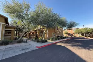 15240 N 142nd Ave, Surprise, AZ 85379 - Photo 7