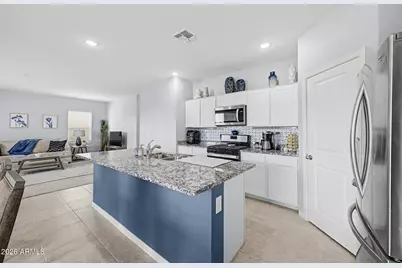 19224 W Pierson Street, Litchfield Park, AZ 85340 - Photo 9