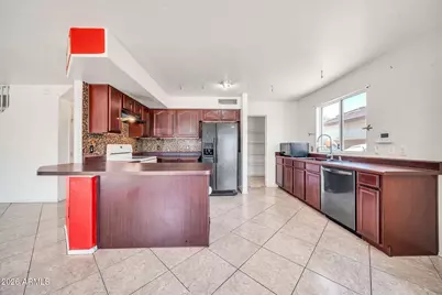 7257 W Northview Avenue, Glendale, AZ 85303 - Photo 13