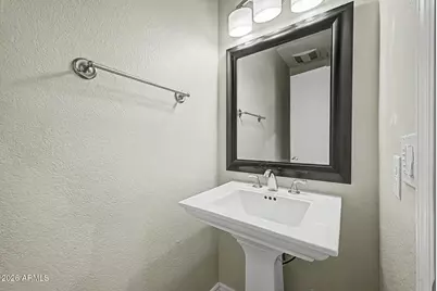 20426 N 38th Drive, Glendale, AZ 85308 - Photo 17