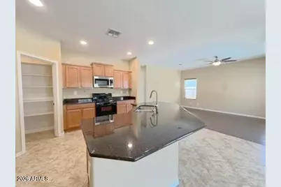 2526 W Desert Vista Trail, Phoenix, AZ 85085 - Photo 7