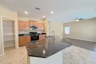 2526 W Desert Vista Trail, Phoenix, AZ 85085 - Photo 7