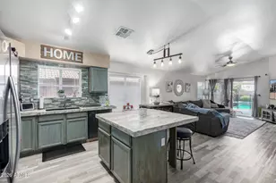 20038 N 38th Ln, Glendale, AZ 85308 - Photo 9