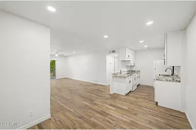 5525 E Thomas Road #M23, Phoenix, AZ 85018 - Photo 7