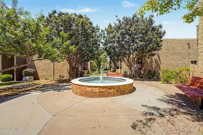 5525 E Thomas Road #M23, Phoenix, AZ 85018 - Photo 23