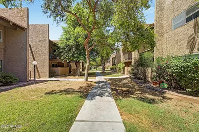 5525 E Thomas Road #M23, Phoenix, AZ 85018 - Photo 21
