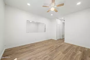 5525 E Thomas Rd, Phoenix, AZ 85018 - Photo 15