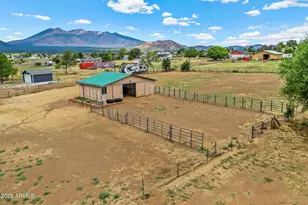 8030 April Dr, Flagstaff, AZ 86004 - Photo 37