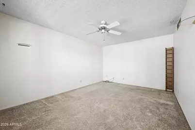 7613 N 39th Avenue, Phoenix, AZ 85051 - Photo 9