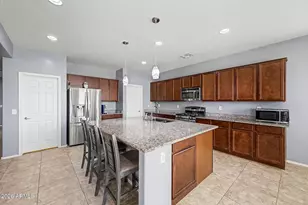 10215 N 185th Ln, Waddell, AZ 85355 - Photo 17