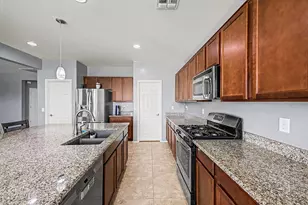 10215 N 185th Ln, Waddell, AZ 85355 - Photo 15