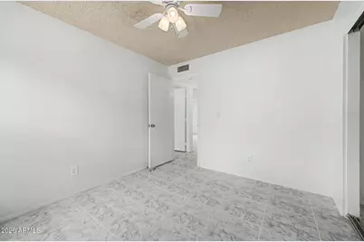 6416 W Townley Avenue, Glendale, AZ 85302 - Photo 25