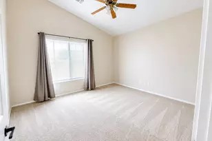 22009 N 29th Dr, Phoenix, AZ 85027 - Photo 9
