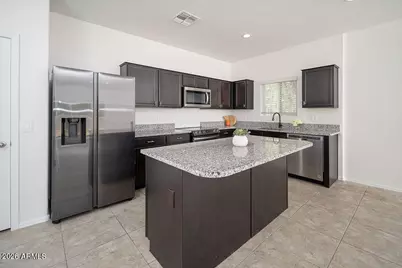 18861 W Adams Street, Buckeye, AZ 85326 - Photo 5