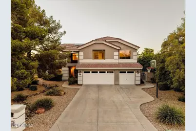120 W Southern Hills Road, Phoenix, AZ 85023 - Photo 1
