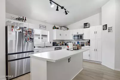 14839 N 172nd Lane, Surprise, AZ 85388 - Photo 9
