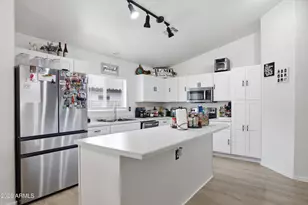 14839 N 172nd Ln, Surprise, AZ 85388 - Photo 9