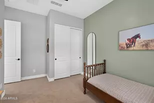 992 E Parkview Dr, Gilbert, AZ 85295 - Photo 37
