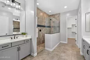 992 E Parkview Dr, Gilbert, AZ 85295 - Photo 27