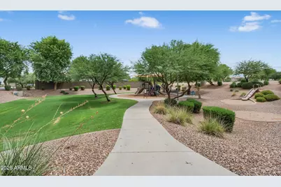 992 E Parkview Drive, Gilbert, AZ 85295 - Photo 67
