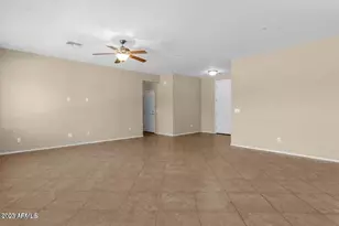 5542 W Kowalsky Ln, Laveen, AZ 85339 - Photo 9