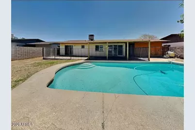 4136 N 81st Avenue, Phoenix, AZ 85033 - Photo 9