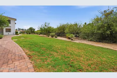 2950 W Louise Drive #103, Phoenix, AZ 85027 - Photo 37