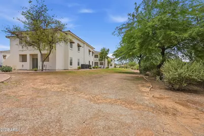 2950 W Louise Drive #103, Phoenix, AZ 85027 - Photo 39