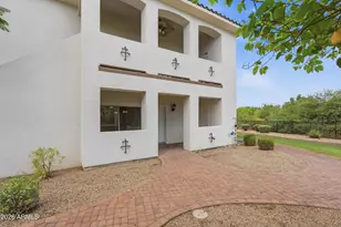 2950 W Louise Dr, Phoenix, AZ 85027 - Photo 1