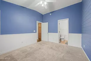 2725 E Mine Creek Rd, Phoenix, AZ 85024 - Photo 17