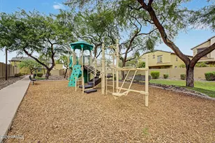 2725 E Mine Creek Rd, Phoenix, AZ 85024 - Photo 35
