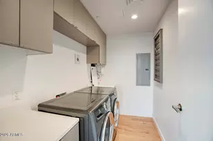 200 W Portland St, Phoenix, AZ 85003 - Photo 19