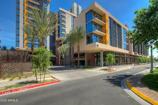 200 W Portland St, Phoenix, AZ 85003 - Photo 27