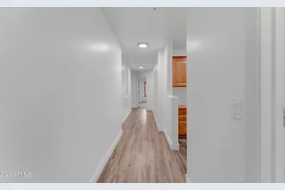 5450 E Deer Valley Drive #2206, Phoenix, AZ 85054 - Photo 33