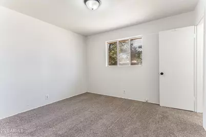 109 E Freihage Drive, Sierra Vista, AZ 85635 - Photo 15