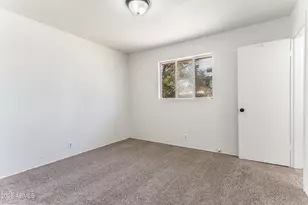 109 E Freihage Dr, Sierra Vista, AZ 85635 - Photo 15